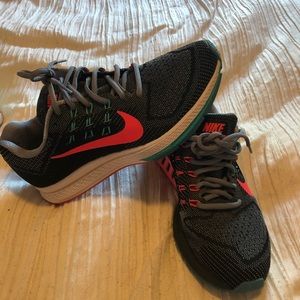 Women’s Nike zoom shoes
